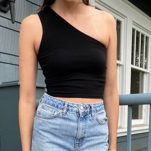 Brandy Melville One Shoulder Tank